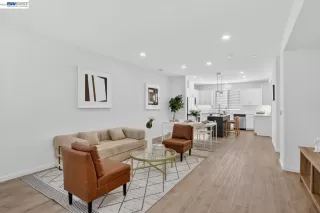 Photo #6: 41126668 Listing 