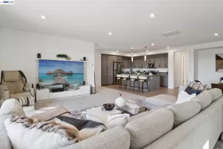 Photo #4: 41126678 Listing 