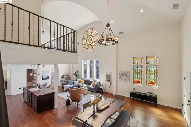 MLS: 41126765 Condo For Sale