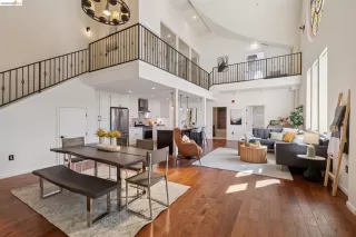 Photo #5: 41126765 Listing 