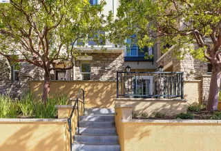 Photo #2: 41126779 Listing 