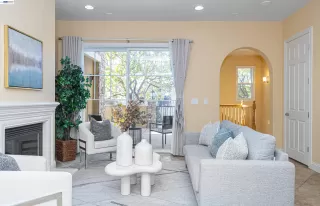 Photo #5: 41126779 Listing 