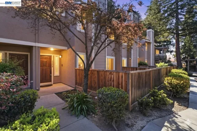 MLS: 41126789 Condo For Sale