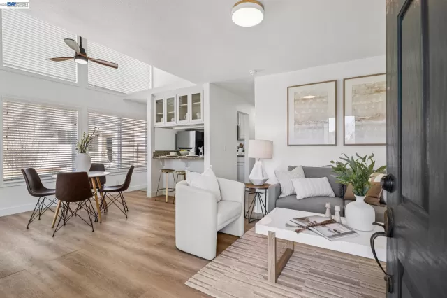 MLS: 41126791 Condo For Sale