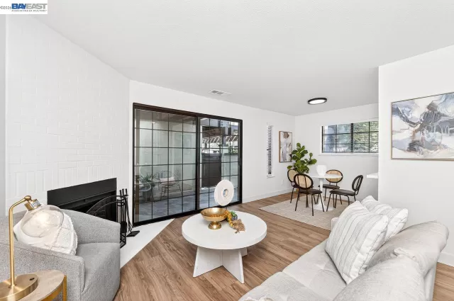 MLS: 41126821 Condo For Sale