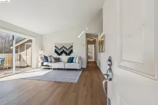 Photo #3: 41126954 Listing 