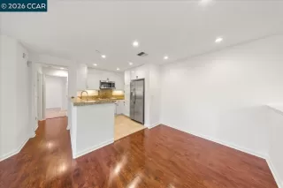 Photo #2: 41127008 Listing 