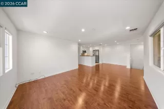 Photo #5: 41127008 Listing 