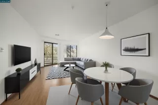 Photo #4: 41127182 Listing