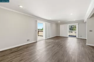 Photo #6: 41127200 Listing