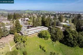 Photo #1: 41127215 Listing 