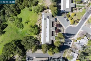 Photo #2: 41127215 Listing 