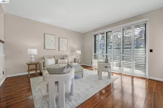 Photo #2: 41127217 Listing 