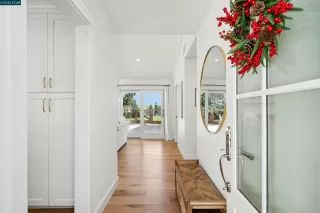 More Details about MLS # 41127233 : 31 ASCOT PLACE