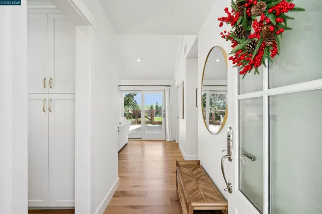 MLS: 41127233 Condo For Sale