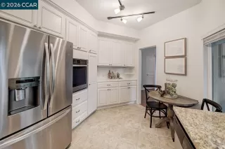 Photo #2: 41127236 Listing 