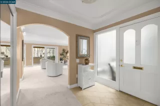 Photo #6: 41127270 Listing