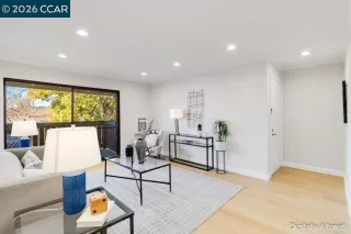 Photo #4: 41127290 Listing 