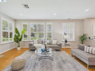 Photo #2: 41127305 Listing 