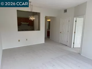 Photo #2: 41127314 Listing 