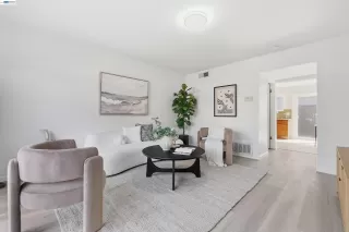 Photo #2: 41127325 Listing 