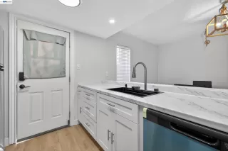 Photo #4: 41127348 Listing 