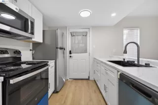 Photo #5: 41127348 Listing 