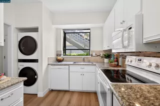 Photo #3: 41127357 Listing 