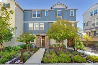 Photo #1: 41127358 Listing 