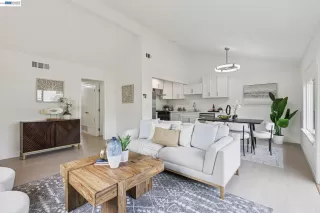 Photo #6: 41127372 Listing 