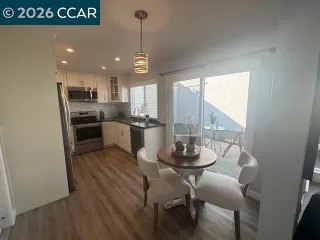 Photo #4: 41127453 Listing