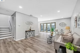 Photo #2: 41127502 Listing 