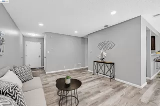 Photo #3: 41127502 Listing 