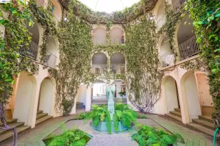 Photo #2: 41127506 Listing