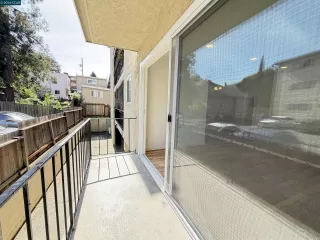 Photo #5: 41127512 Listing 