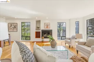 Photo #2: 41127513 Listing 