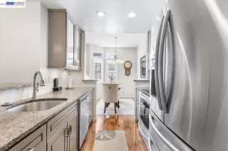 Photo #5: 41127529 Listing 