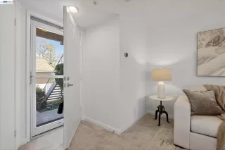 Photo #2: 41127578 Listing 