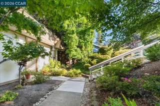 Photo #4: 41127635 Listing 