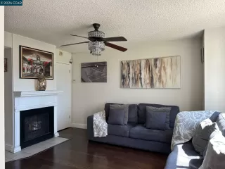 Photo #4: 41127751 Listing 