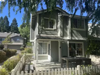 More Details about MLS # 41127792 : 7511 OXFORD CIR.