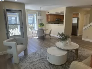 Photo #4: 41127792 Listing