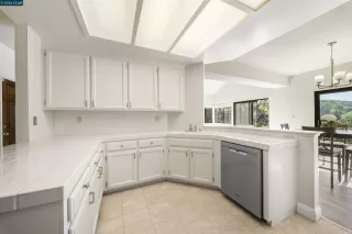 Photo #4: 41127858 Listing 