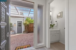 Photo #4: 41127940 Listing 