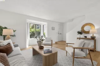 Photo #5: 41128027 Listing