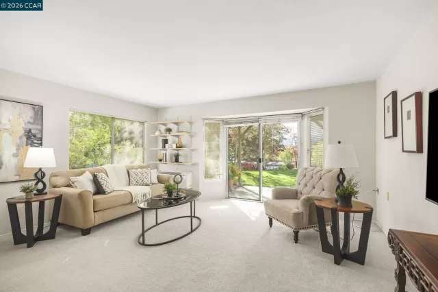 MLS: 41128031 Condo For Sale