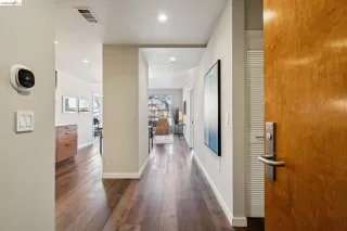 Photo #6: 41128049 Listing