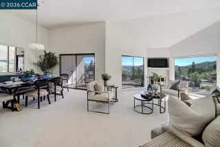 Photo #2: 41128146 Listing