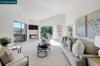 Photo #3: 41128146 Listing