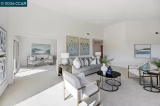 Photo #5: 41128146 Listing